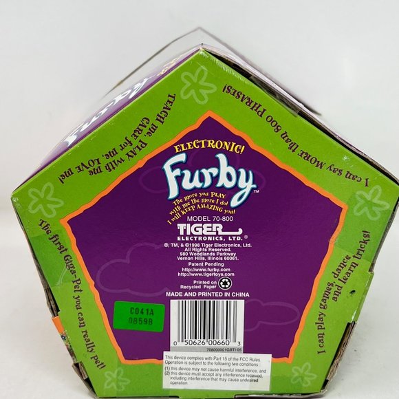 Furby Zebra Black/White Stripes 70-800 Blue Eyes 1998 Factory Sealed NEW - Picture 8 of 9